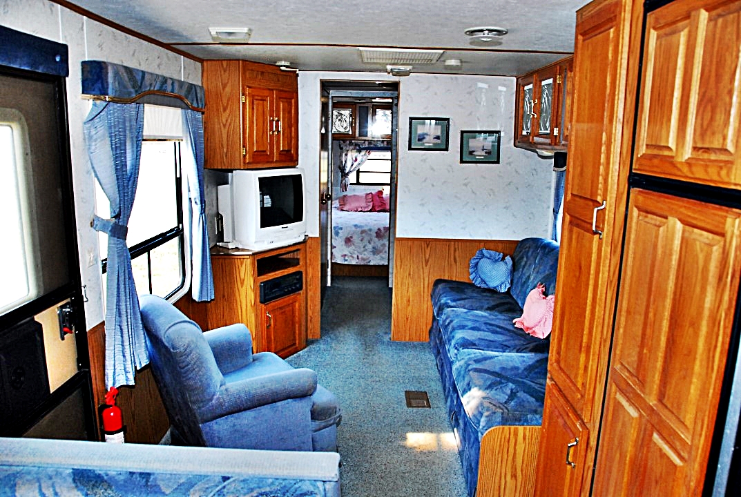 PreOwned 1994 Jayco Eagle 325FK Travel Trailer